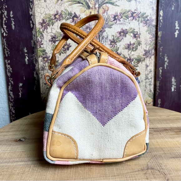 T. Cappelli Vintage Aztec Southwestern Bag Authentic with Gold Ring Leather Trim - Picture 2 of 10